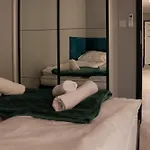 Jej I Jego - Eleganckie Z Balia Na Wylacznosc