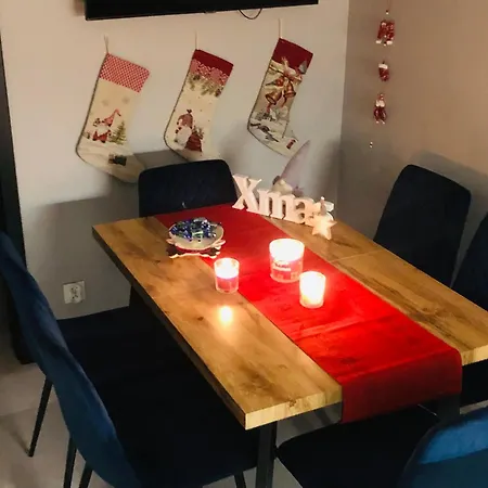 Jej I Jego - Eleganckie Z Balia Na Wylacznosc Holiday home Niewiesze