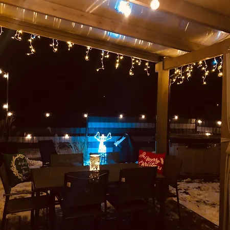 بيت للعطل Jej I Jego - Eleganckie Z Balia Na Wylacznosc Niewiesze