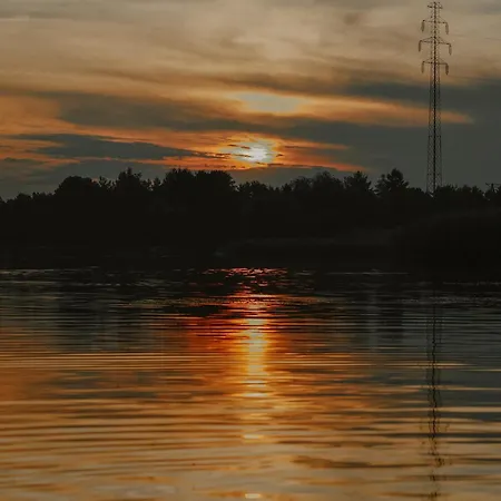 بيت للعطل Jej I Jego - Eleganckie Z Balia Na Wylacznosc Niewiesze