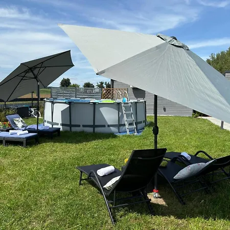 بيت للعطل Jej I Jego - Eleganckie Z Balia Na Wylacznosc Niewiesze