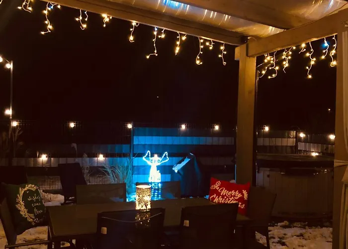 בית נופש Jej I Jego - Eleganckie Z Balia Na Wylacznosc Niewiesze