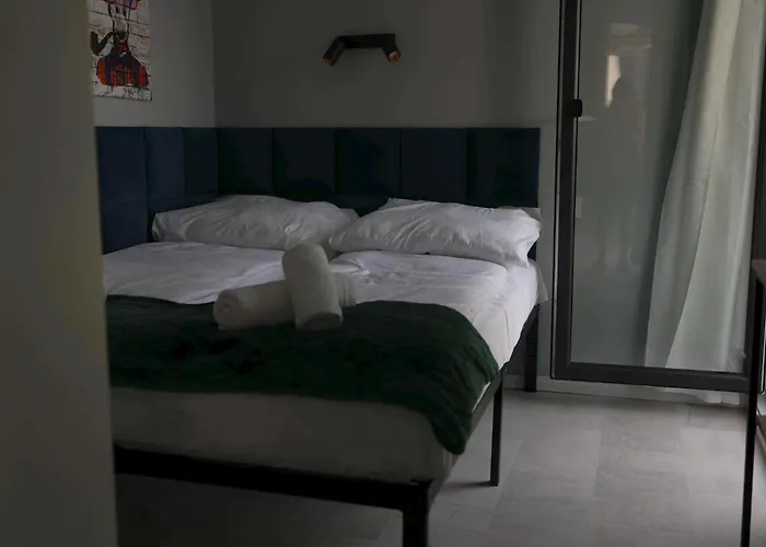 Jej I Jego - Eleganckie Z Balia Na Wylacznosc בית נופש Niewiesze