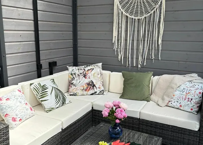 Jej I Jego - Eleganckie Z Balia Na Wylacznosc * Niewiesze